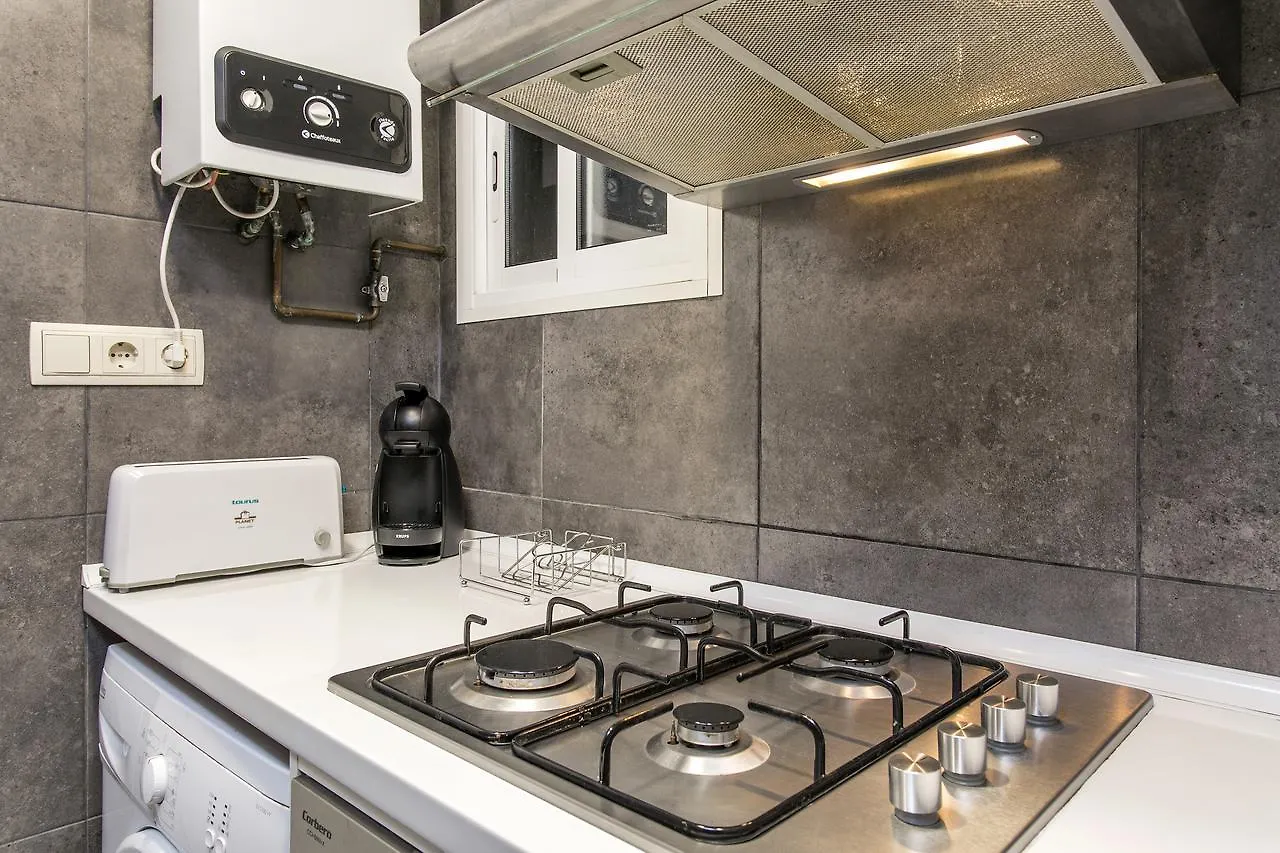 Apartment Apartamento Baba L'Hospitalet de Llobregat