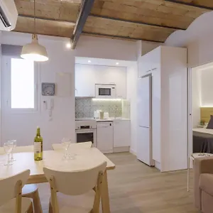 Ola Living Camp Nou Appartement